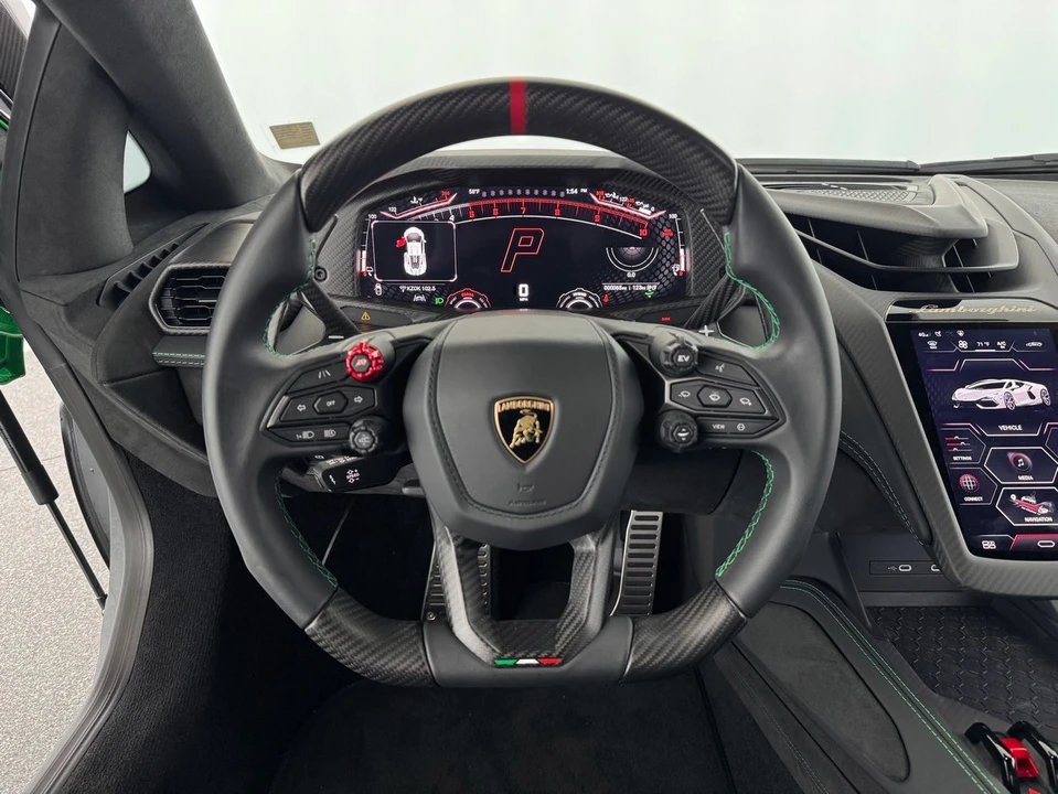 2026 Lamborghini Revuelto - Image 11 of 31