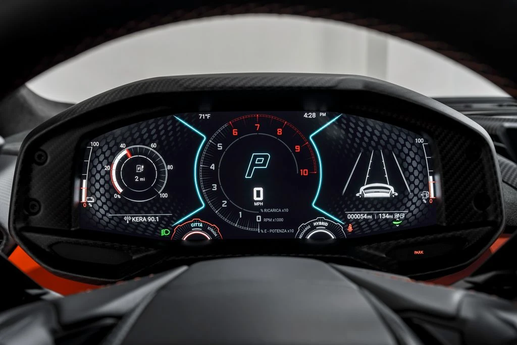 2026 Lamborghini Revuelto - Image 14 of 31