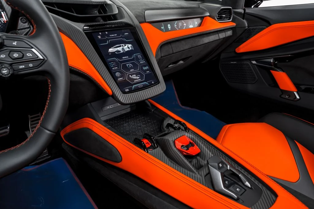 2026 Lamborghini Revuelto - Image 22 of 31