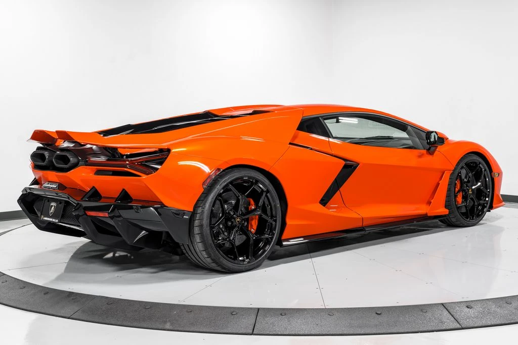 2026 Lamborghini Revuelto - Image 3 of 31