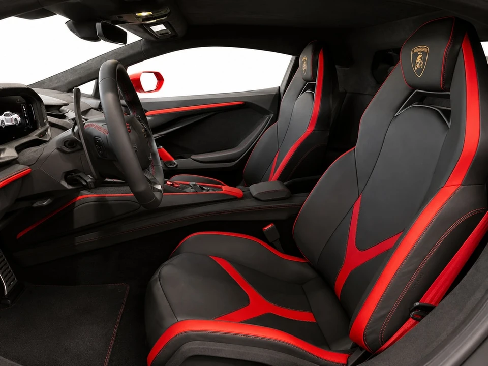 2026 Lamborghini Revuelto - Image 3 of 3