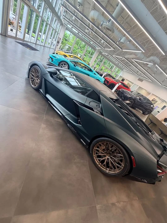 2026 Lamborghini Revuelto - Image 3 of 7
