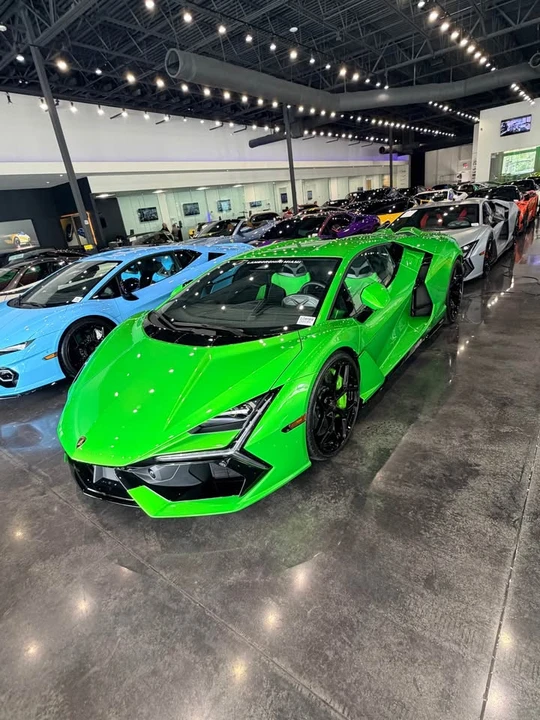2026 Lamborghini Revuelto - Image 4 of 8