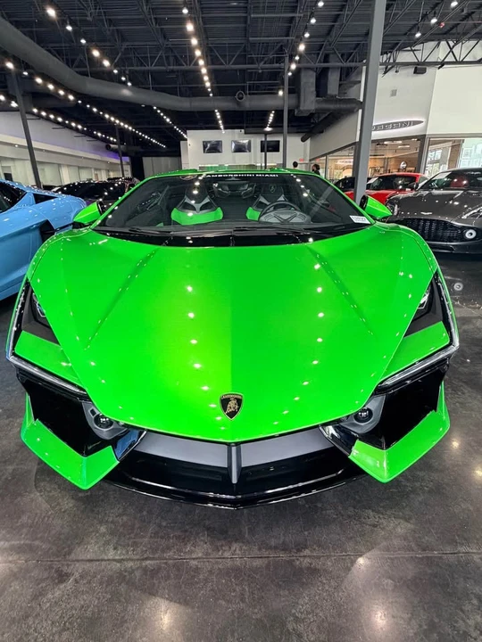 2026 Lamborghini Revuelto - Image 6 of 8