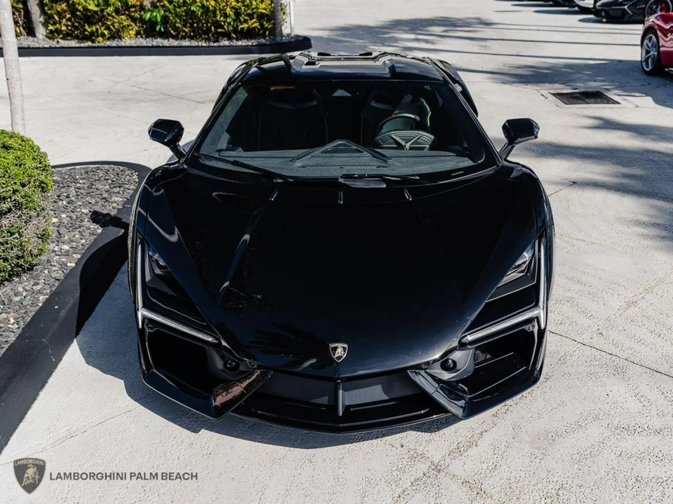 2026 Lamborghini Revuelto - Image 4 of 25