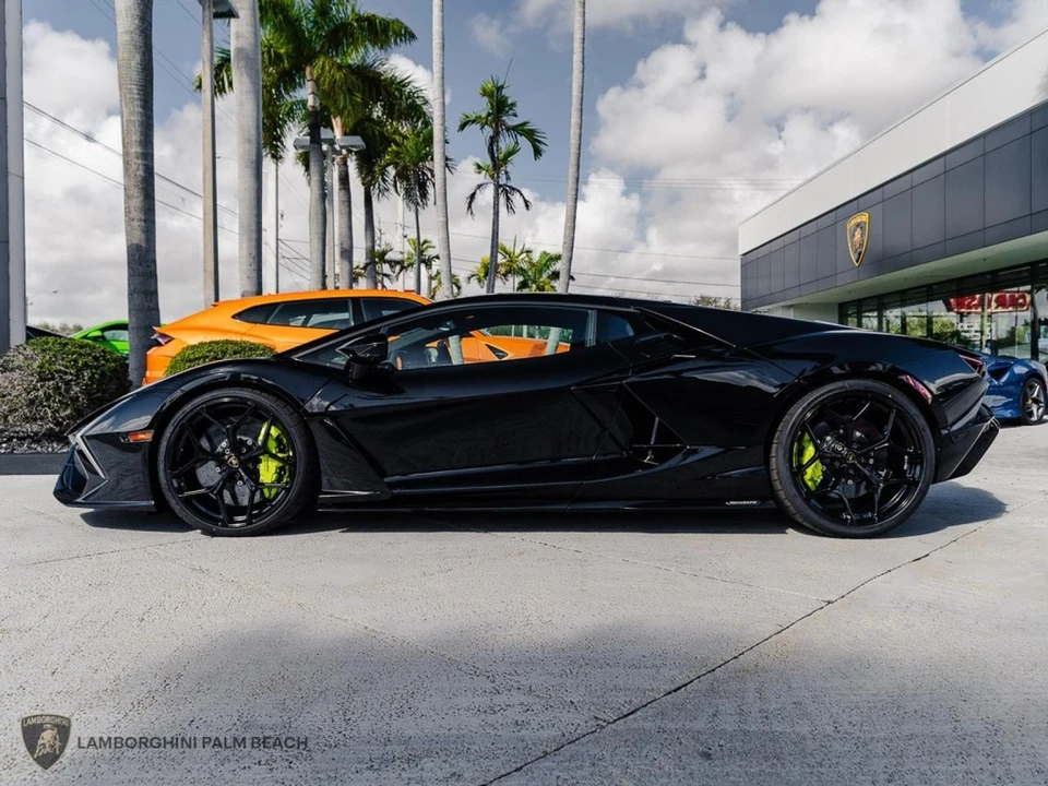 2026 Lamborghini Revuelto - Image 2 of 25
