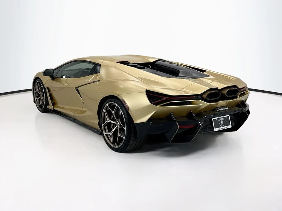 2026 Lamborghini Revuelto - Image 7 of 30
