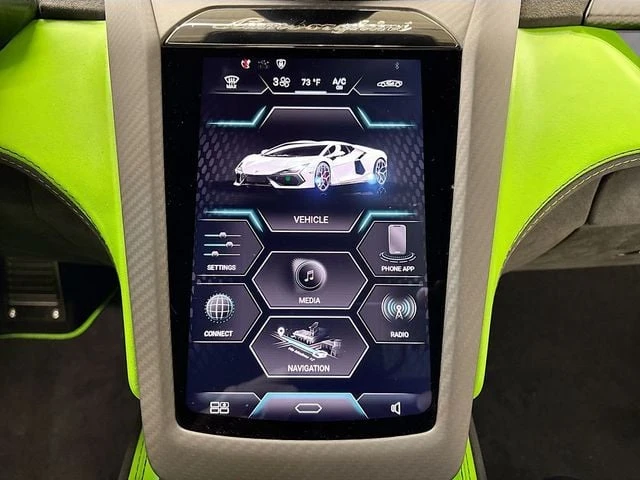2026 Lamborghini Revuelto - Image 13 of 31