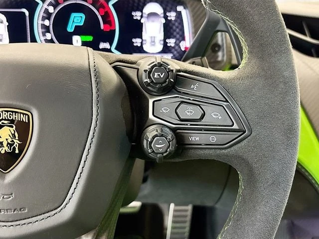 2026 Lamborghini Revuelto - Image 22 of 31