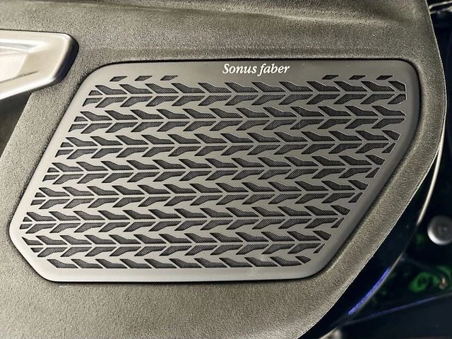 2026 Lamborghini Revuelto - Image 23 of 31