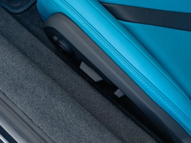 2026 Lamborghini Revuelto - Image 19 of 27