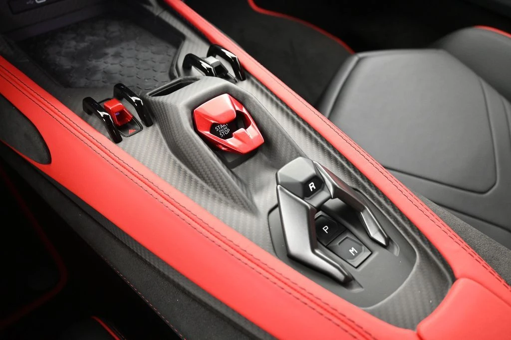 2026 Lamborghini Revuelto - Image 22 of 31