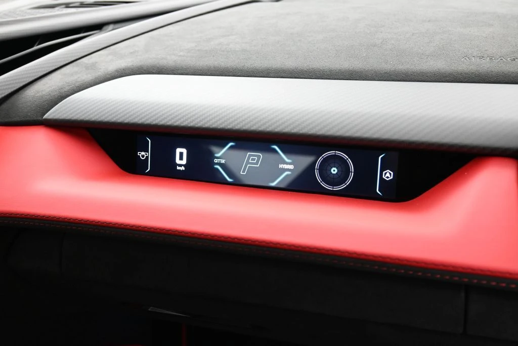 2026 Lamborghini Revuelto - Image 26 of 31