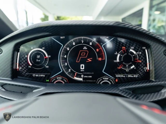 2026 Lamborghini Revuelto - Image 19 of 29