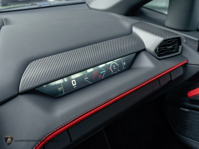 2026 Lamborghini Revuelto - Image 21 of 29