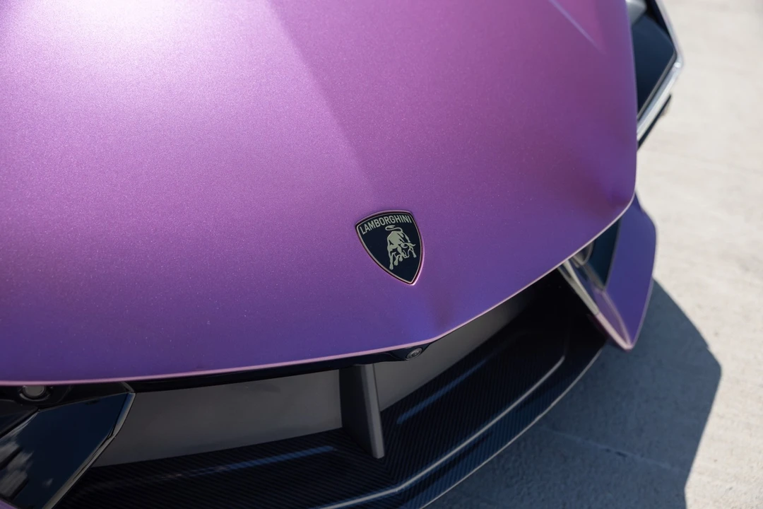 2026 Lamborghini Revuelto - Image 24 of 31