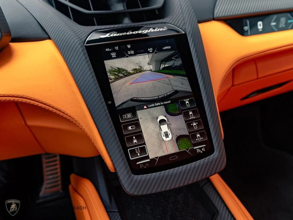 2026 Lamborghini Revuelto - Image 12 of 22