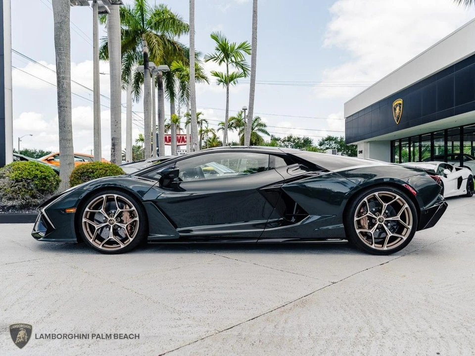 2026 Lamborghini Revuelto - Image 2 of 26