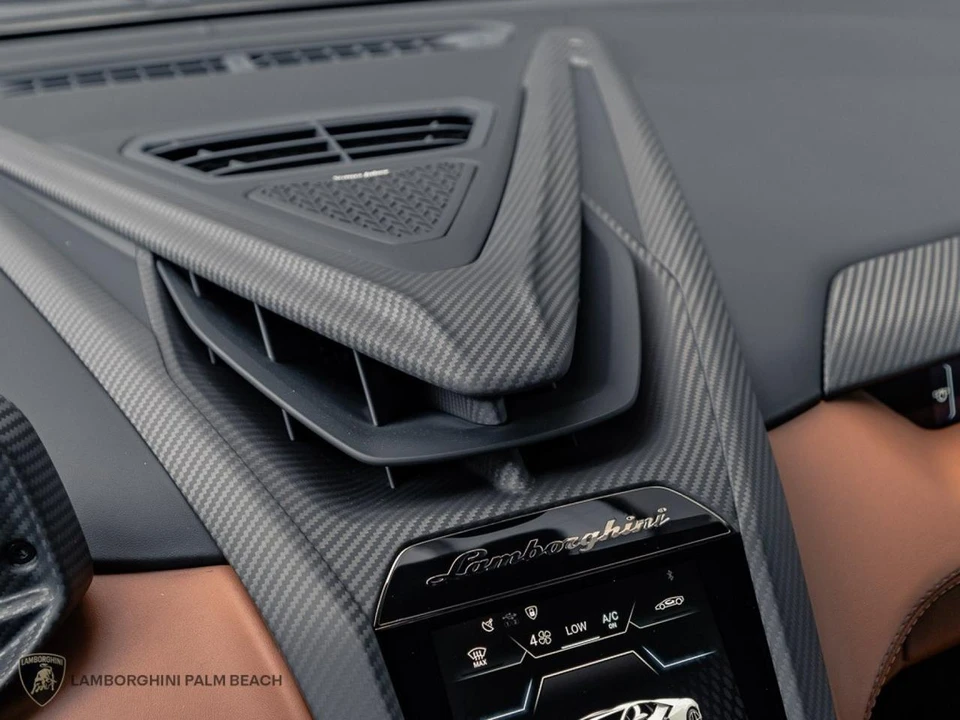2026 Lamborghini Revuelto - Image 8 of 26