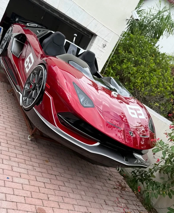 2026 Lamborghini Aventador - Image 2 of 3