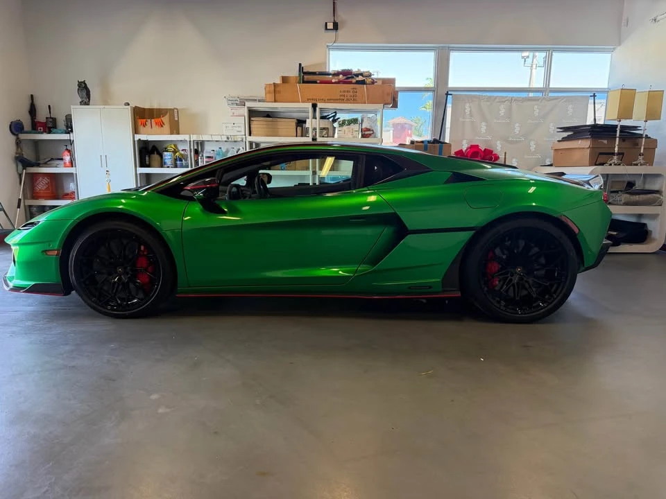 2026 Lamborghini Temerario - Image 2 of 7