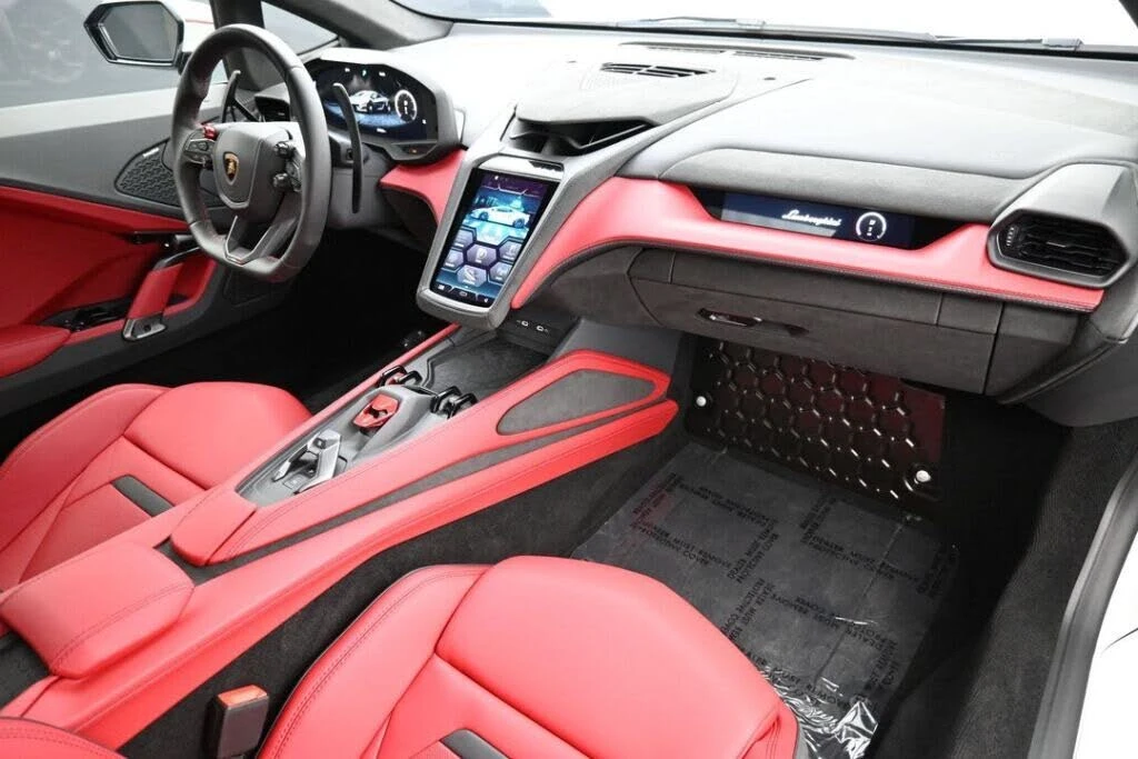 2026 Lamborghini Temerario - Image 10 of 31