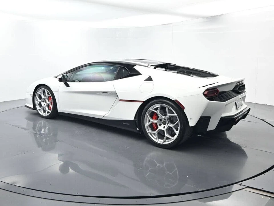 2026 Lamborghini Temerario - Image 3 of 31