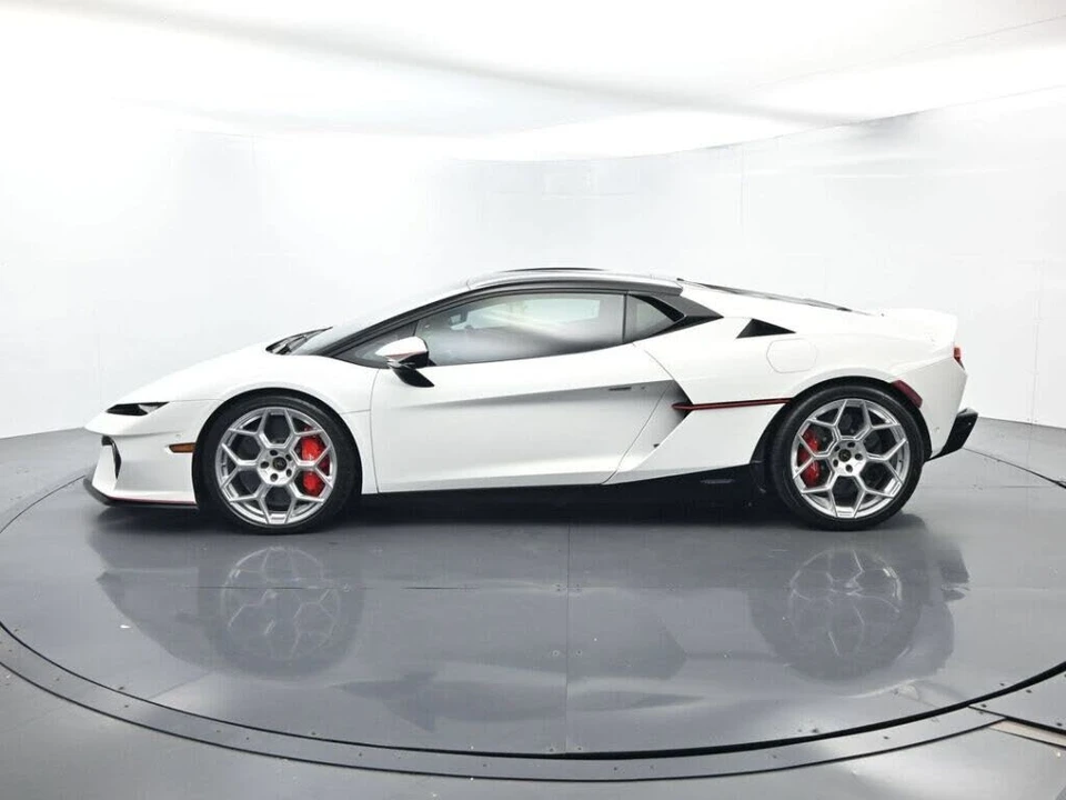 2026 Lamborghini Temerario - Image 5 of 31