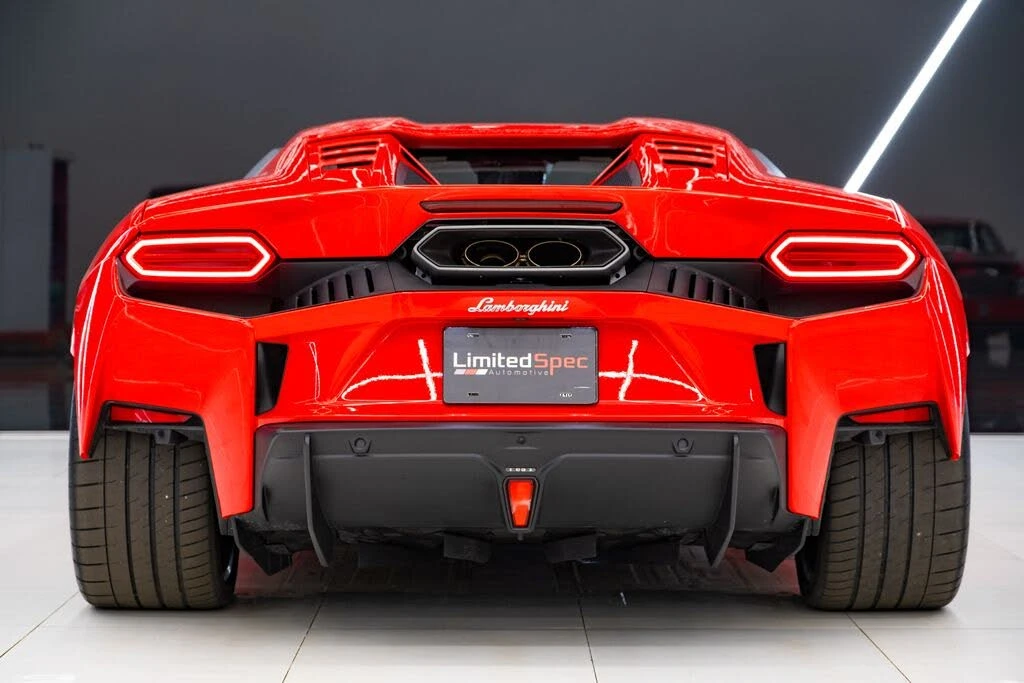 2026 Lamborghini Temerario - Image 12 of 31