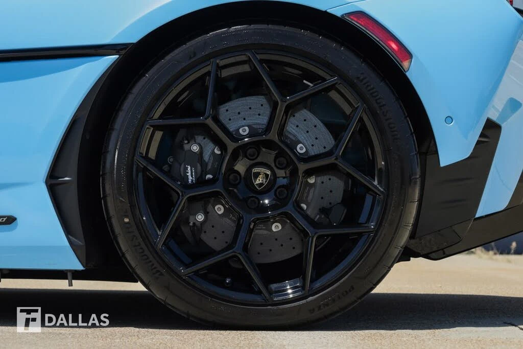 2026 Lamborghini Temerario - Image 9 of 31