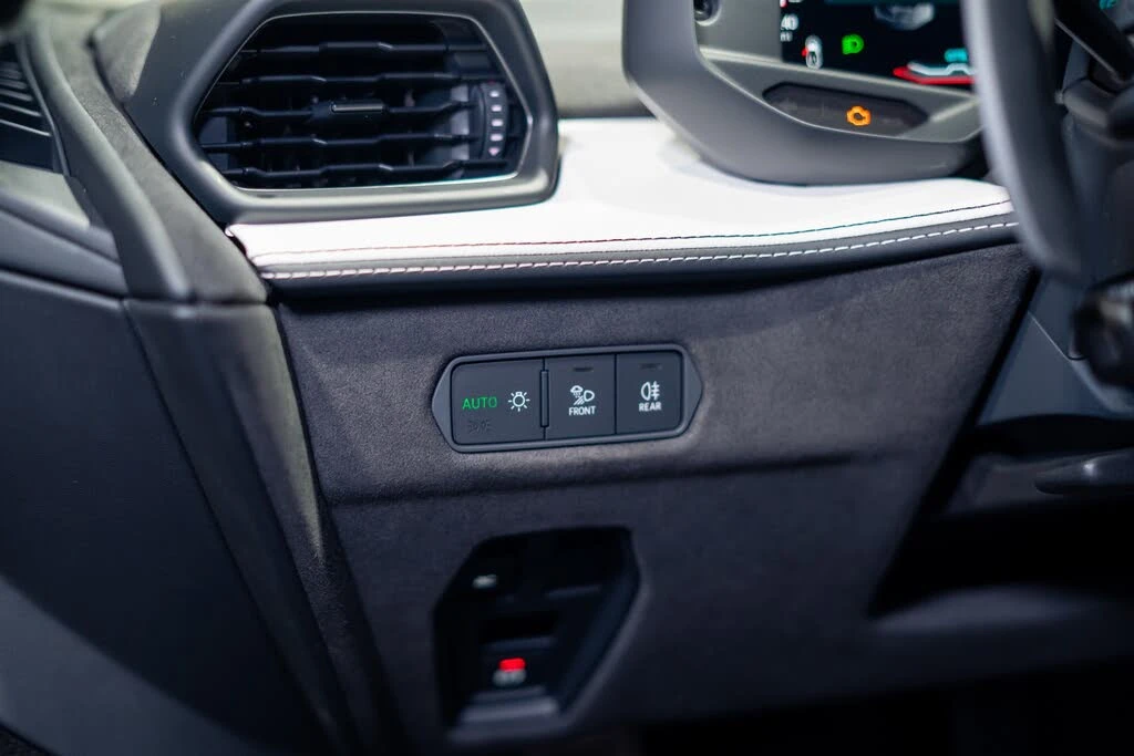 2026 Lamborghini Temerario - Image 26 of 31