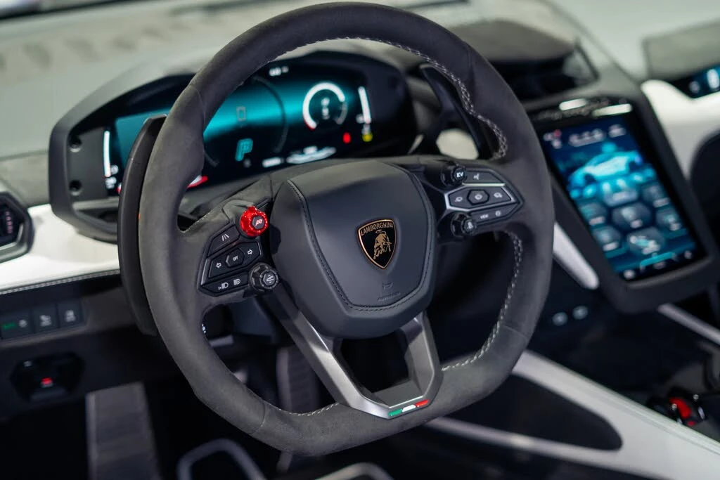 2026 Lamborghini Temerario - Image 8 of 31