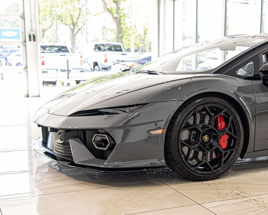2026 Lamborghini Temerario - Image 4 of 30