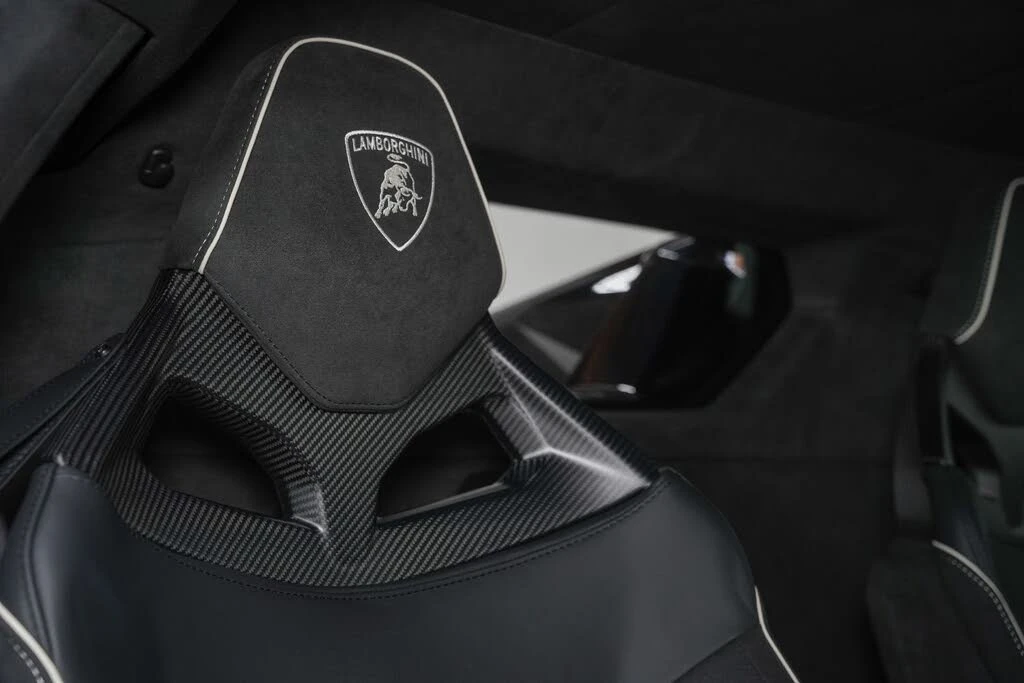 2026 Lamborghini Temerario - Image 29 of 31