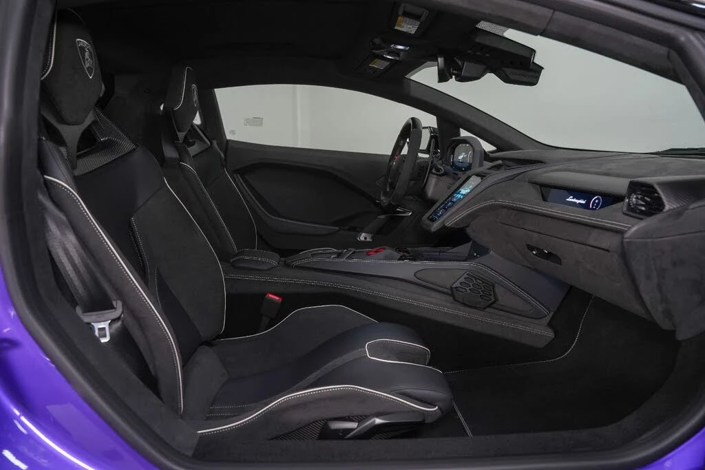 2026 Lamborghini Temerario - Image 27 of 31