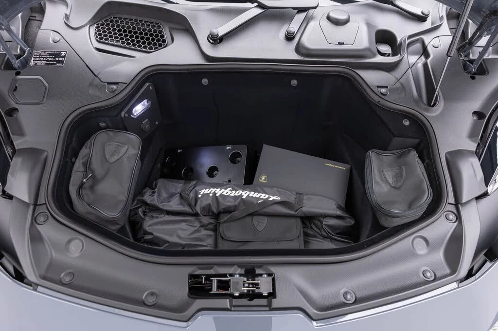 2026 Lamborghini Temerario - Image 19 of 31