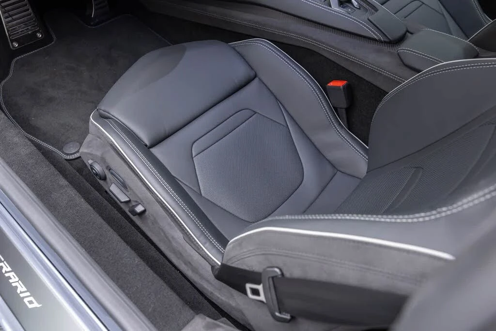 2026 Lamborghini Temerario - Image 27 of 31