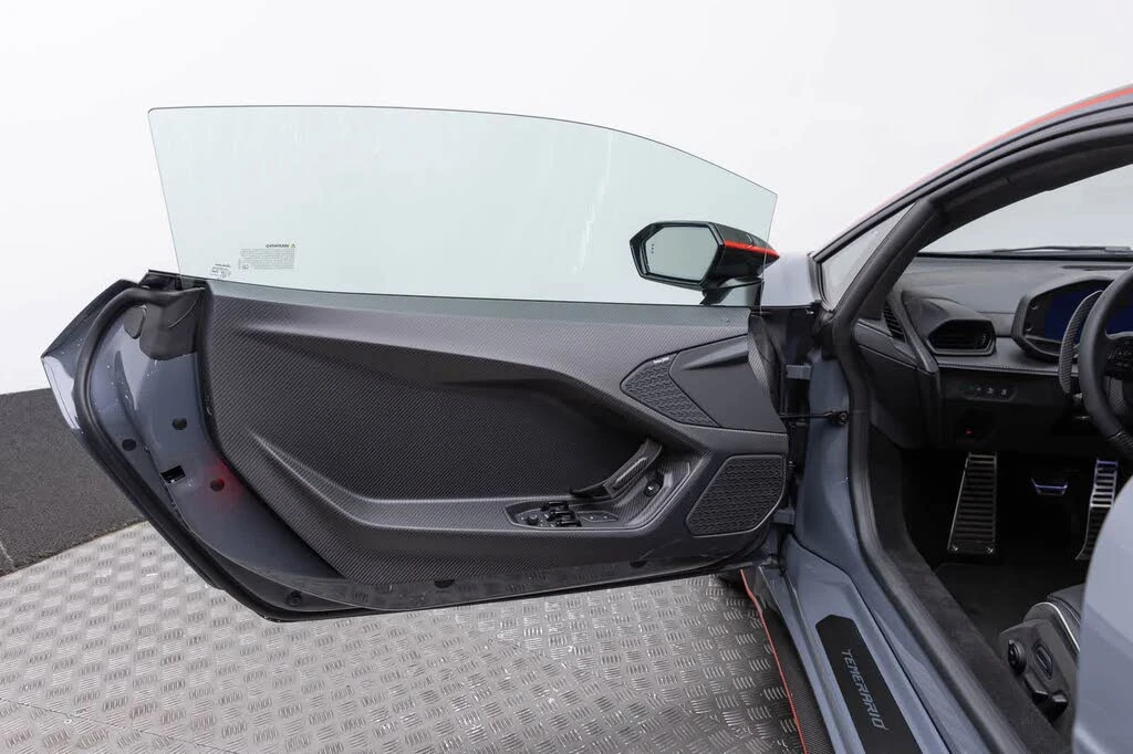 2026 Lamborghini Temerario - Image 23 of 31