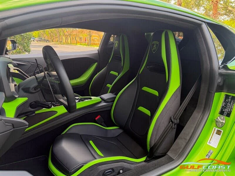 2026 Lamborghini Temerario - Image 17 of 31