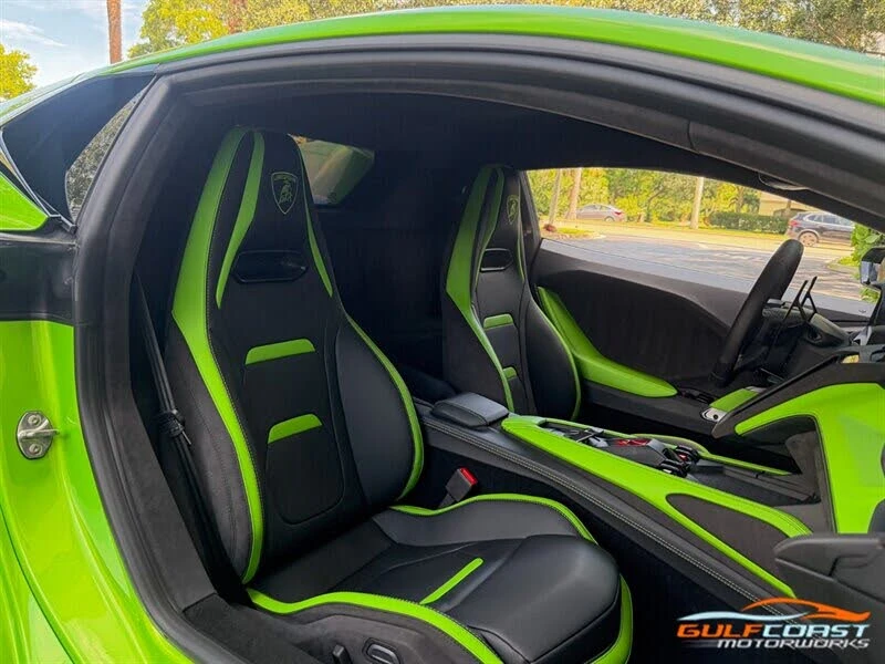 2026 Lamborghini Temerario - Image 25 of 31