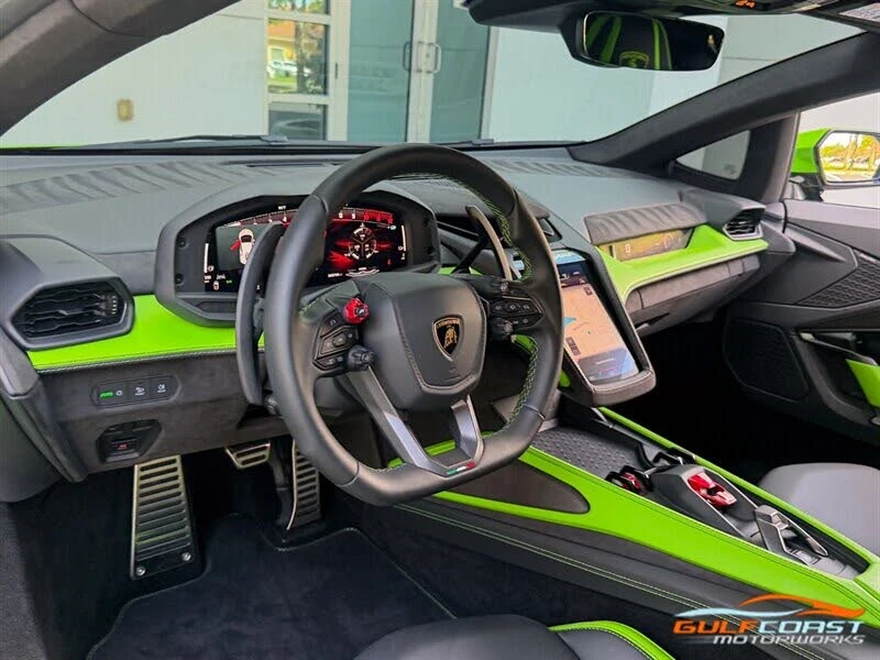 2026 Lamborghini Temerario - Image 11 of 31