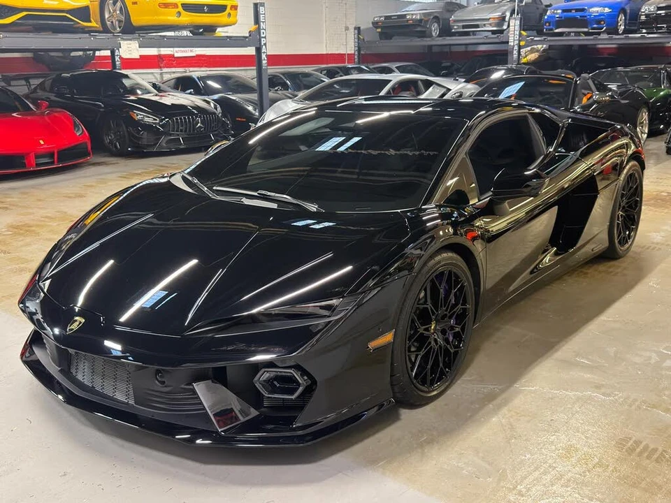 2026 Lamborghini Temerario - Image 12 of 25