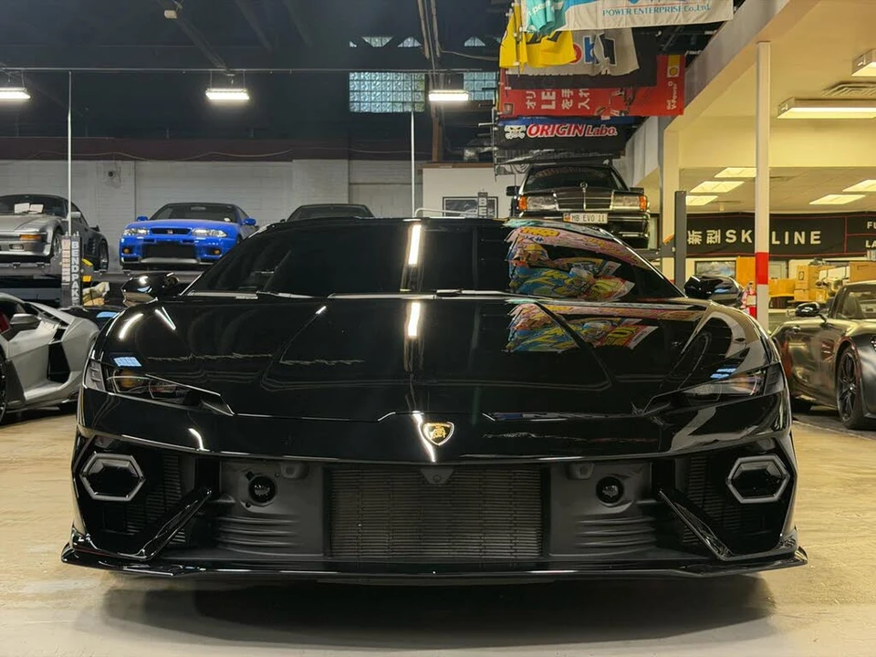 2026 Lamborghini Temerario - Image 2 of 25