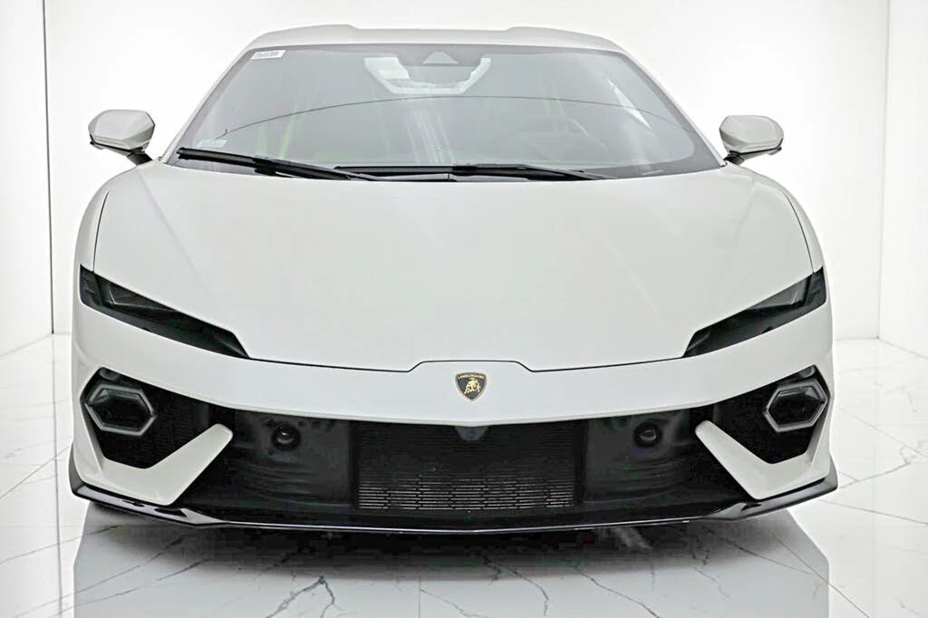 2026 Lamborghini Temerario - Image 22 of 31