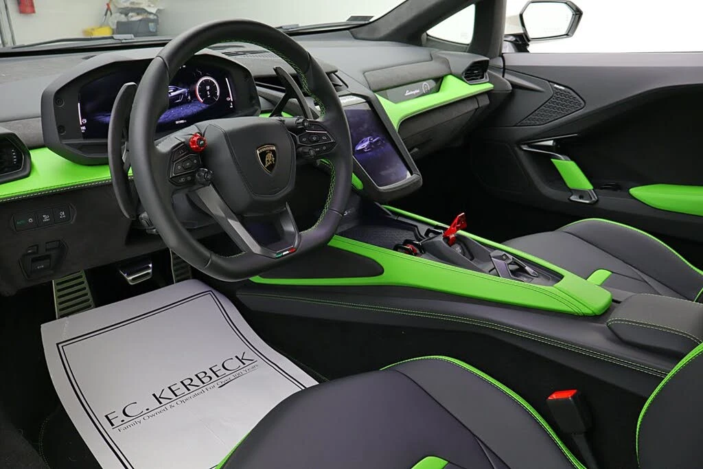 2026 Lamborghini Temerario - Image 24 of 31