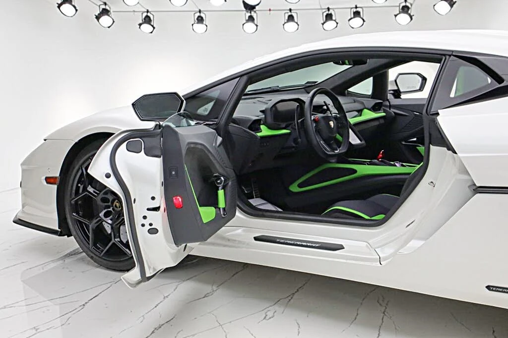2026 Lamborghini Temerario - Image 6 of 31