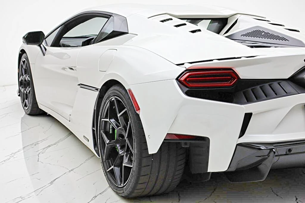 2026 Lamborghini Temerario - Image 9 of 31