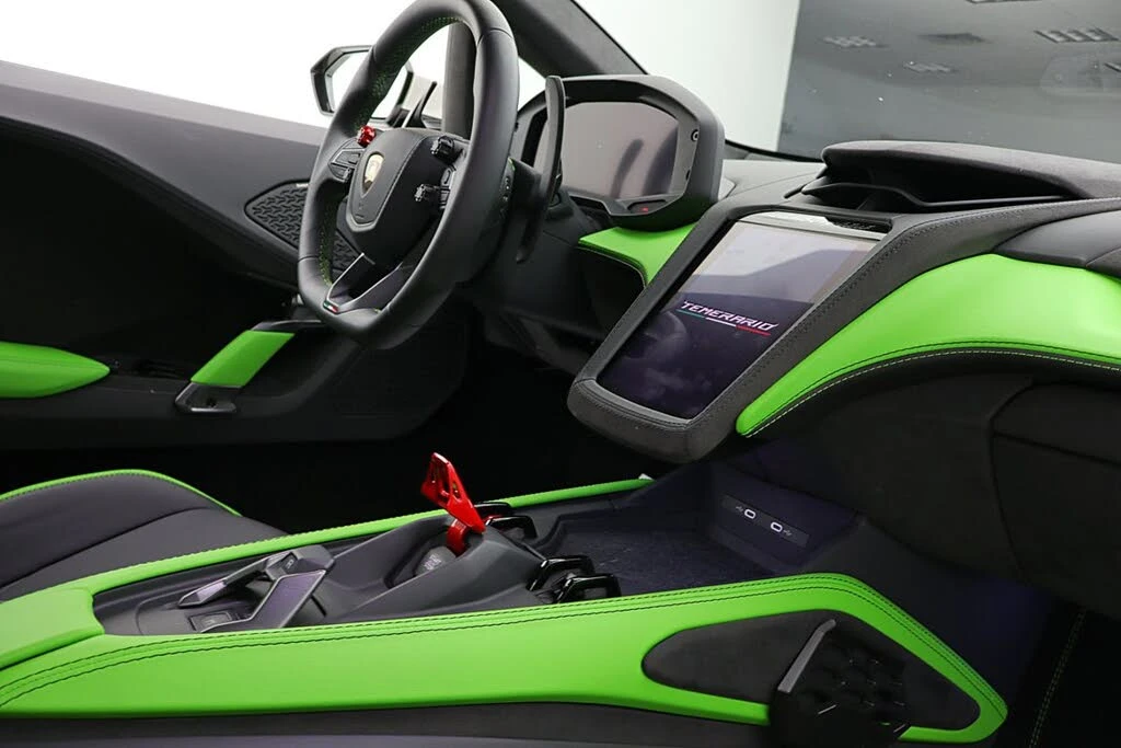 2026 Lamborghini Temerario - Image 31 of 31