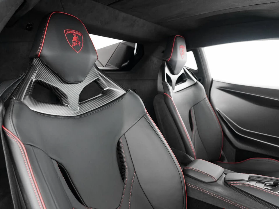 2026 Lamborghini Temerario - Image 25 of 31