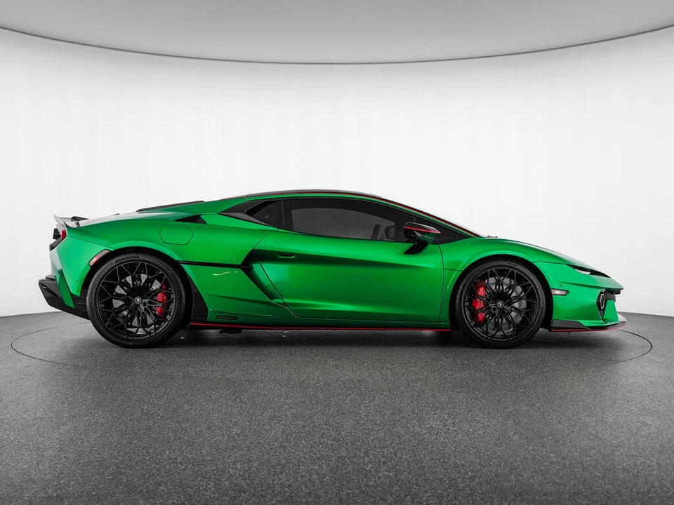 2026 Lamborghini Temerario - Image 7 of 31
